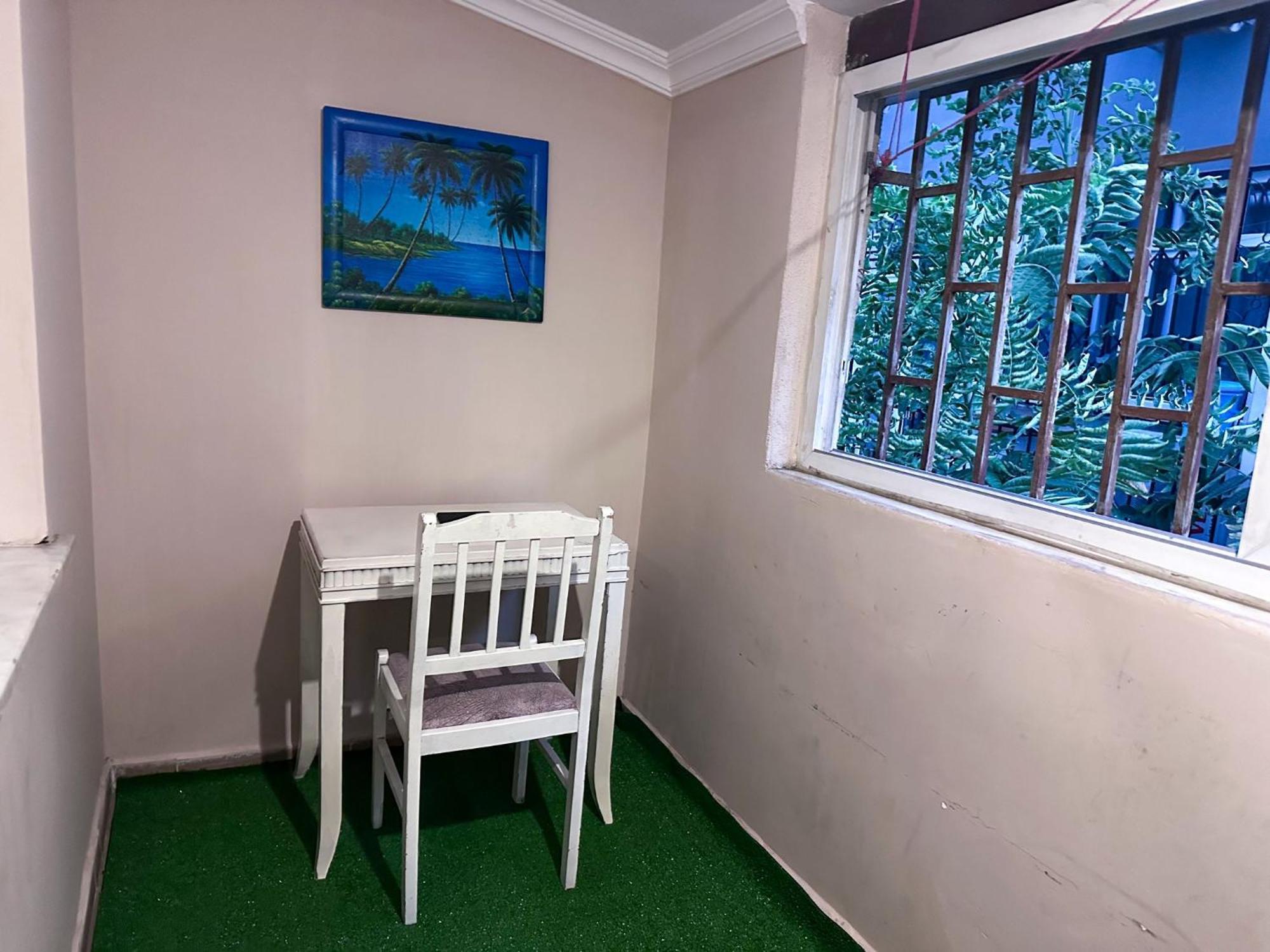 Zeki Bey Appartement Istanboel